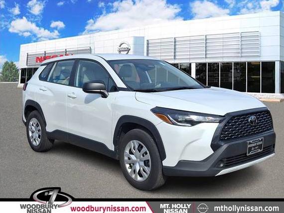 TOYOTA COROLLA CROSS 2023 7MUAAABG5PV056692 image